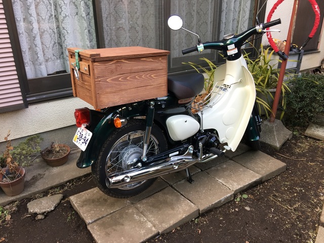 荷台の箱が完成 リトルカブで遊ぼう 楽しく行こう